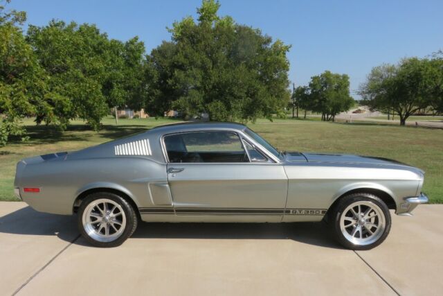1968 Ford Mustang GT350 Eleanor Fastback