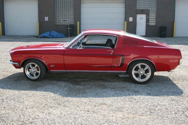 1968 Ford Mustang 68 RUST FREE FASTBACK MUSTANG GT RED WITH BLACK