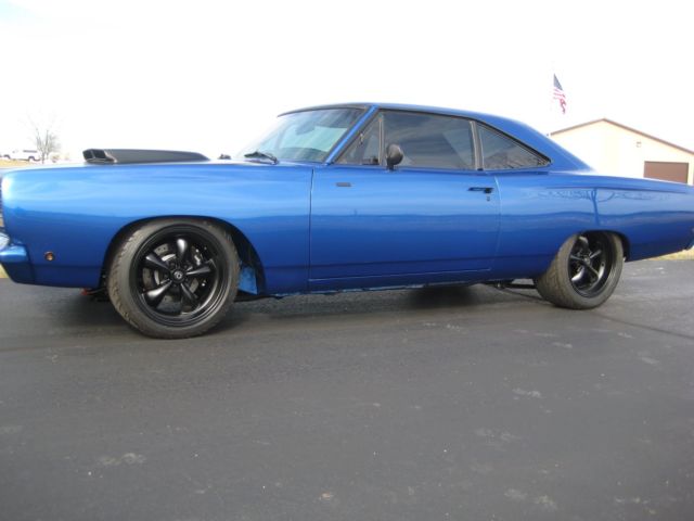 1968 Plymouth Road Runner COUPE