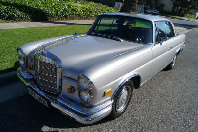 1969 Mercedes-Benz 200-Series 280SE COUPE WITH FACTORY A/C