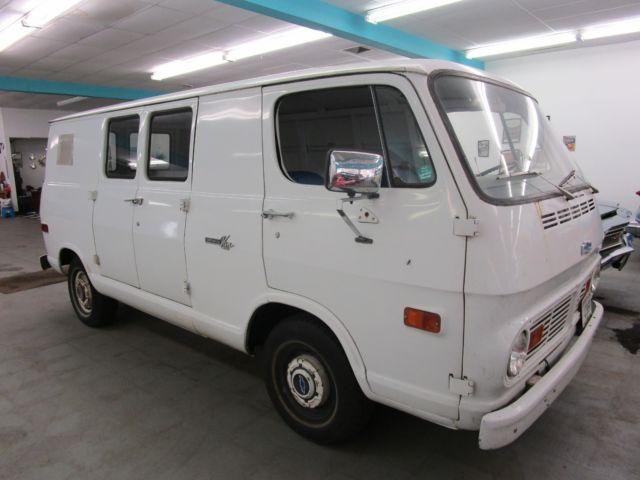 1969 Chevrolet G10 108 Sport Van