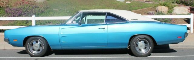 1969 Dodge Charger Premium Package Blue