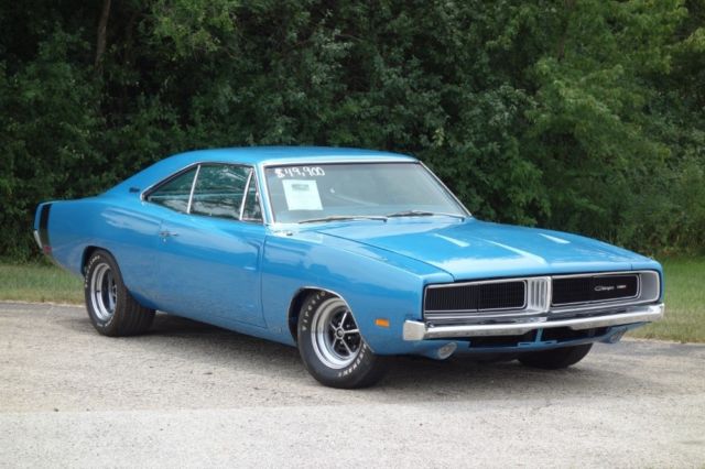 1969 Dodge Charger -NUMBERS MATCHING 383-FACTORY CORRECT SUN FIRE YEL