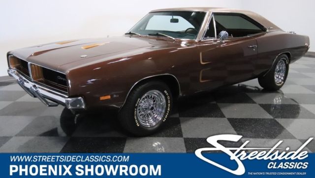 1969 Dodge Charger R/T 440 --