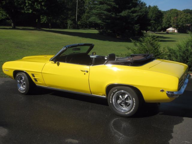 1969 Pontiac Firebird