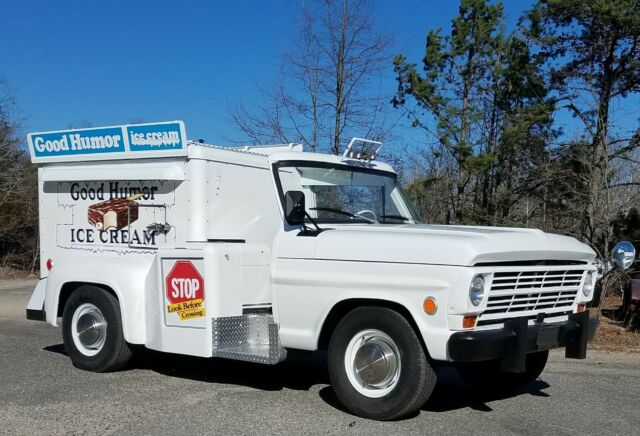 1969 Ford F-250 Good Humor Ice cream truck up