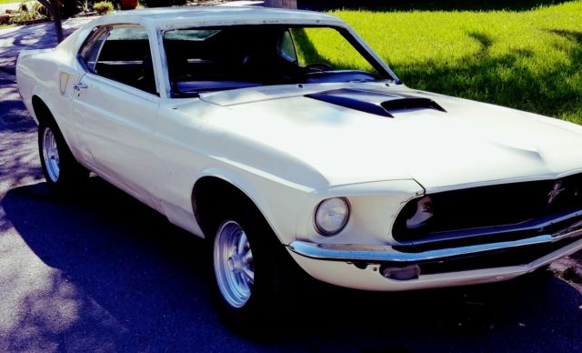 1969 Ford Mustang 2 dr