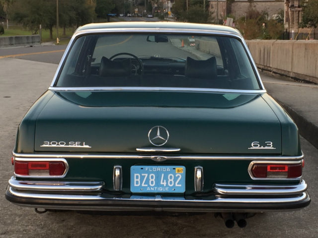 1969 Mercedes-Benz 300-Series 300SEL 6,3 in 268 Dark Green w. BLACK LEATHER