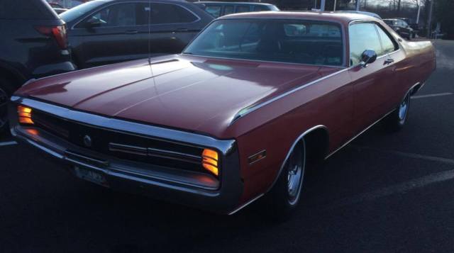 1970 Chrysler 300 Series Base trim with no vinyl roof