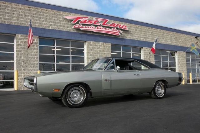 1970 Dodge Charger R/T Free Shipping Until January 1