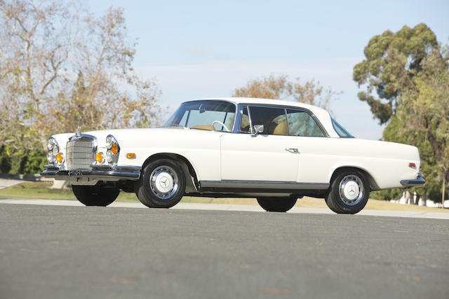 1970 Mercedes-Benz 200-Series 280SE Coupe Low Grill floor Shift / AC