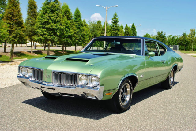 1970 Oldsmobile 442 Numbers Matching 455 V8 4-Speed Rare Post A/C