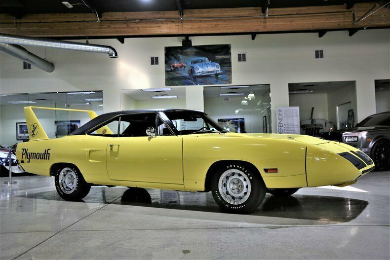 1970 Plymouth Superbird 440 SIX-PACK 4-SPEED MANUAL