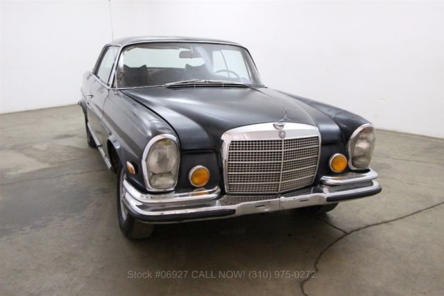 1971 Mercedes-Benz 200-Series 3.5 Coupe
