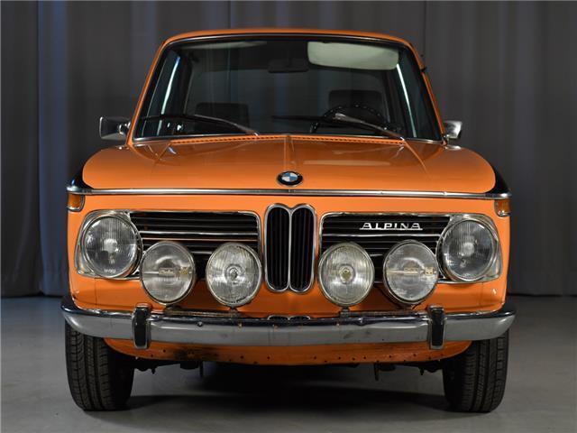 1971 BMW 2002 --