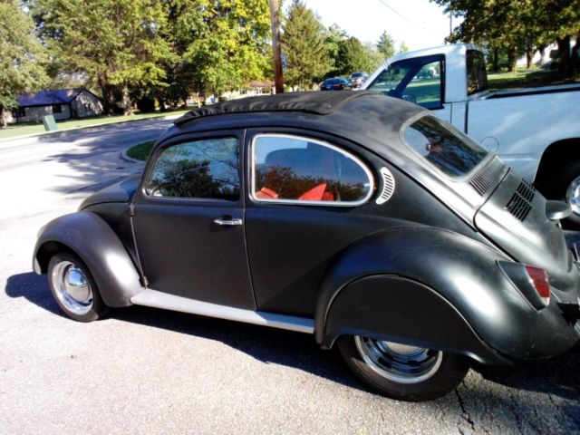 1971 Volkswagen Beetle - Classic Deluxe Sunroof