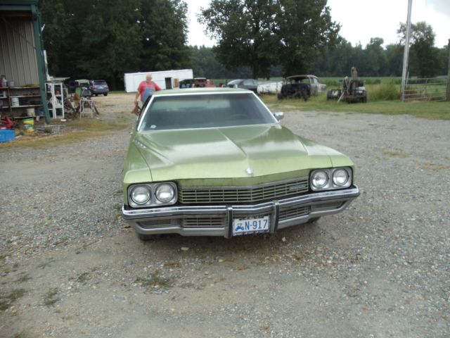 1972 Buick Limited lot of trim