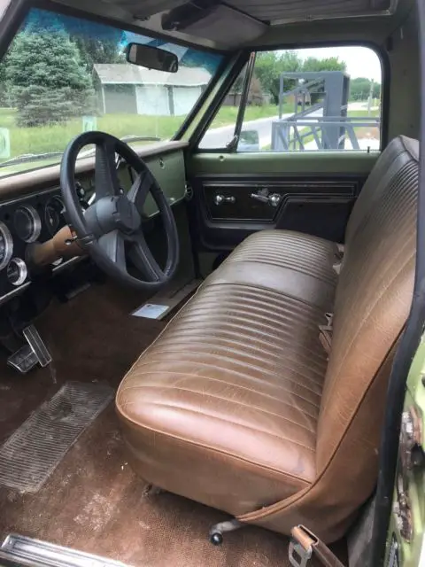 1972 chevy truck interior