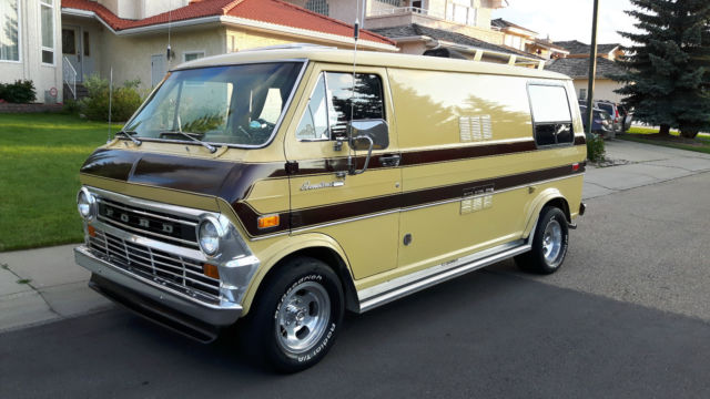 1972 Ford E-Series Van Boogie Van Camper Van