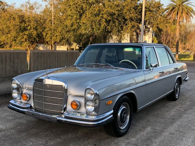 1972 Mercedes-Benz 300-Series W109 in 735 w. Blue leather int. and SUNROOF *