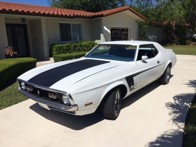 1972 Ford Mustang Base