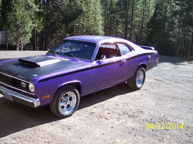 1972 Plymouth Duster coupe