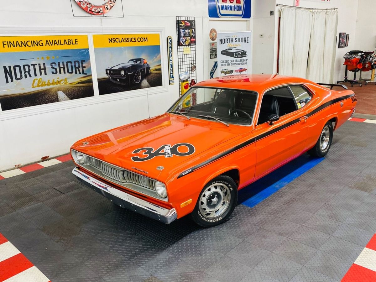 1972 Plymouth Duster 4 Speed - SEE VIDEO