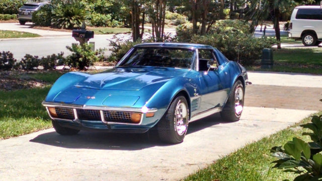 1972 Chevrolet Corvette T-Tops and removable back window