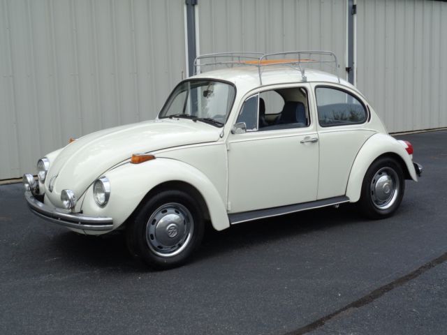 1972 Volkswagen Beetle - Classic WHITE