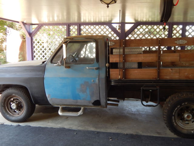 1973 Chevrolet C20 STAKE FLATBED C20