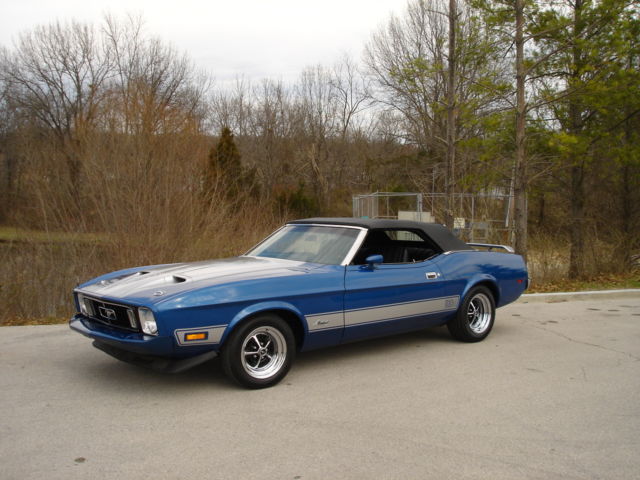 1973 Ford Mustang mach one re creation