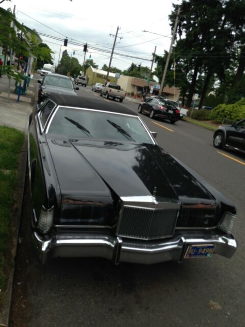 1973 Lincoln Continental Triple Black