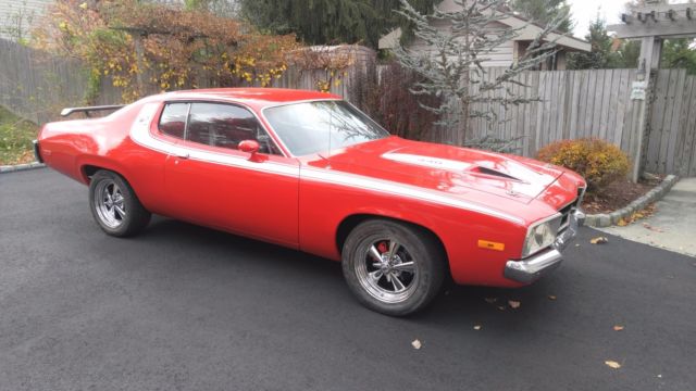 1973 Plymouth Road Runner 440 5 speed manual