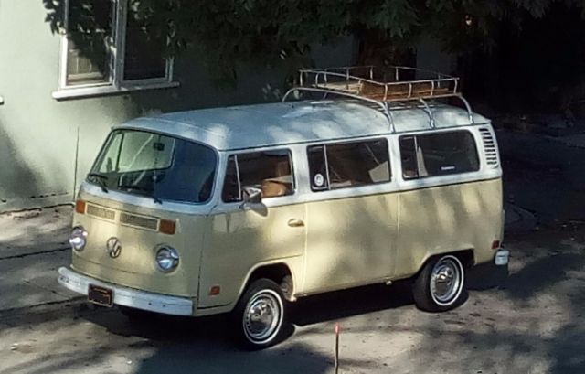 1974 Volkswagen Bus/Vanagon CLASSIC ORIGINAL VW Bus - Second Owner!