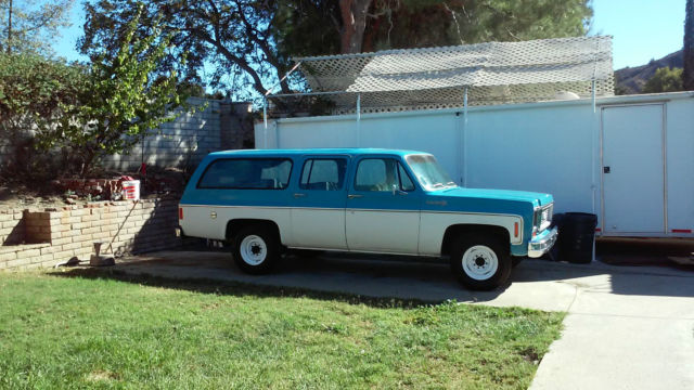 1974 Chevrolet Suburban