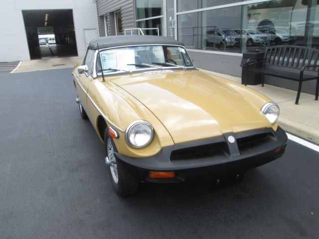 1974 MG MGB 2 DR ROADSTER RUBBER
