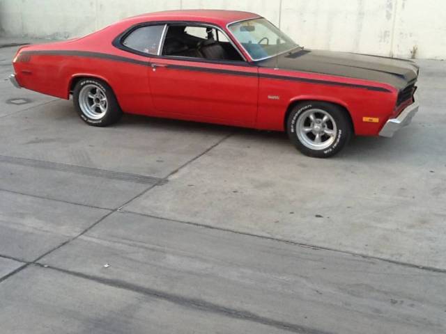 1974 Plymouth Duster 360 v8