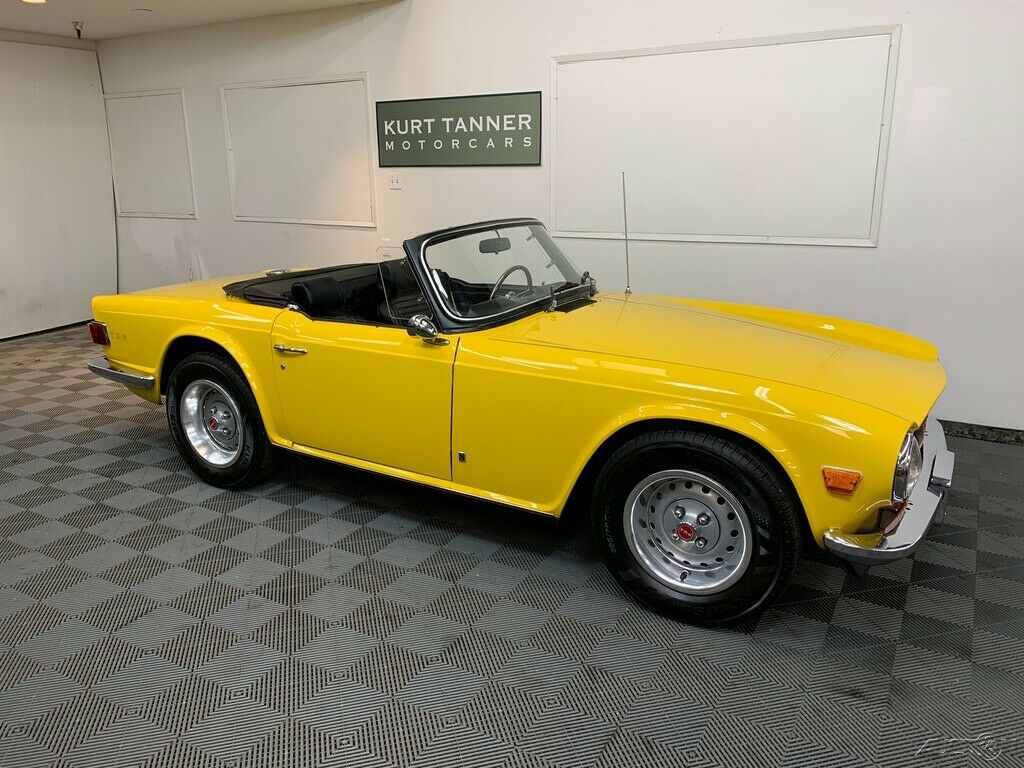 1974 Triumph TR-6 1974 TRIUMPH TR-6. 4 SPEED WITH OVERDRIVE GEARBOX.
