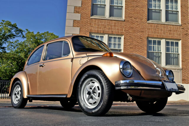 1974 Volkswagen Beetle - Classic Super Gold Bug