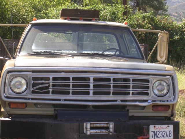 1974 Dodge Power Wagon W300