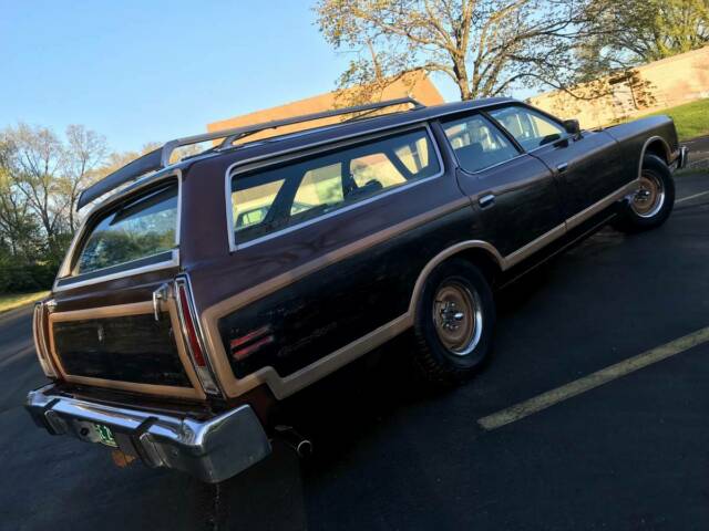 1975 Ford Squire