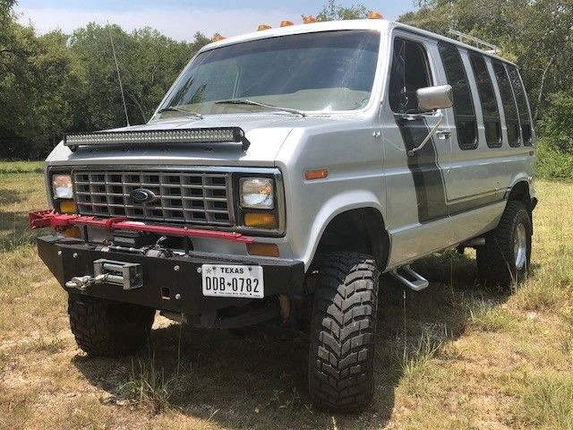 4 wheel drive ford van for sale