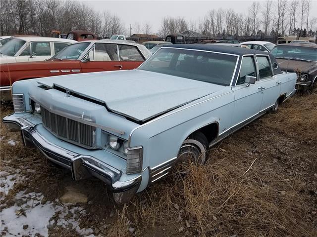 1975 Lincoln Continential --