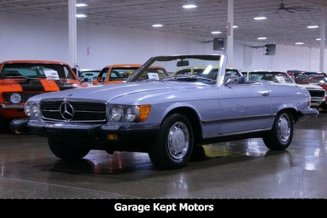 1975 Mercedes-Benz SL-Class --