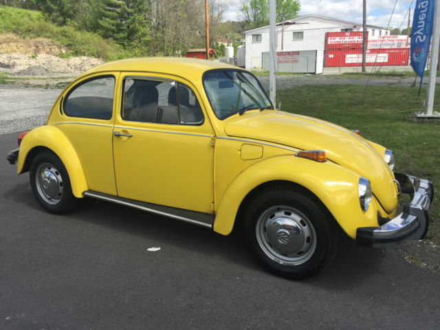 1975 Volkswagen Beetle - Classic 2 door