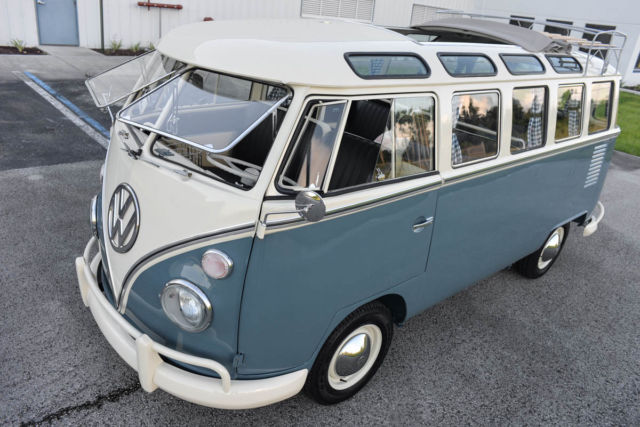 1975 Volkswagen Bus/Vanagon Restored 23 safari windows! See Video!