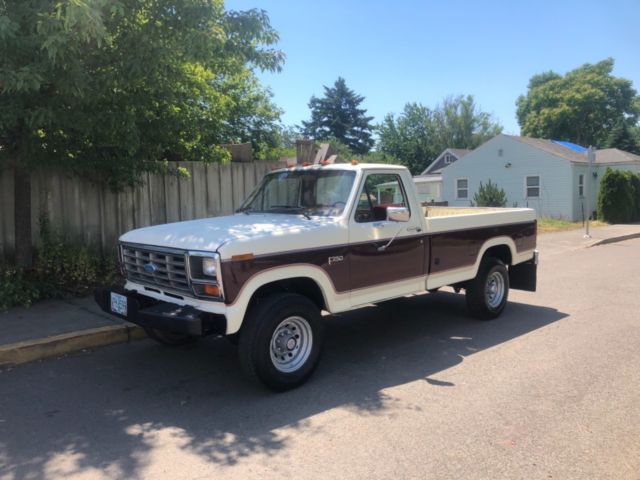 1985 Ford F-250 1985 Ford F-250 4x4 Low miles 103.k