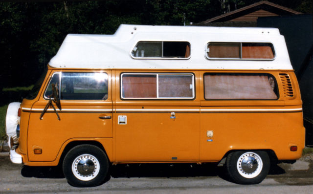 1976 Volkswagen Bus/Vanagon camper