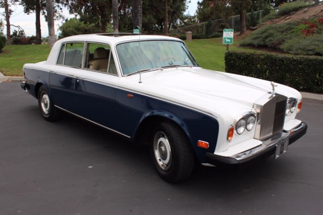 1976 Rolls-Royce Silver Shadow With very rare factory sunroof
