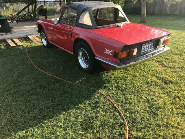 1976 Triumph TR-6 -2.5 L 4-SPEED CONVERTIBLE - SEE VIDEO